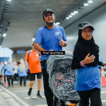 Runner Photo 7825099