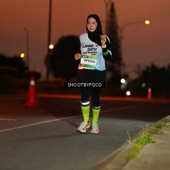 Runner Photo 7825109