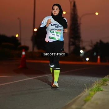 Runner Photo 7825110