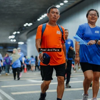 Runner Photo 7825163