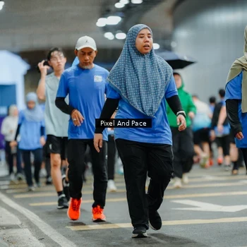 Runner Photo 7825190
