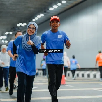 Runner Photo 7825202