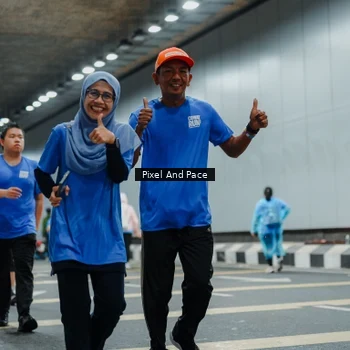 Runner Photo 7825212