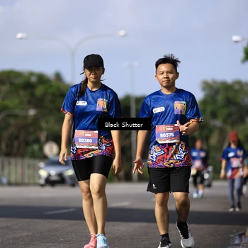 Runner Photo 7825213