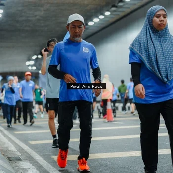 Runner Photo 7825217