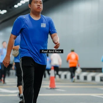 Runner Photo 7825223