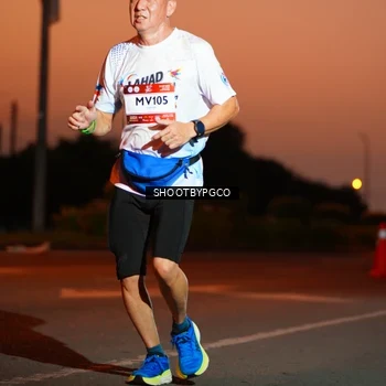Runner Photo 7825226