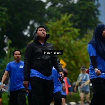 Runner Photo 7825237