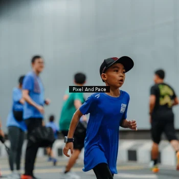 Runner Photo 7825259