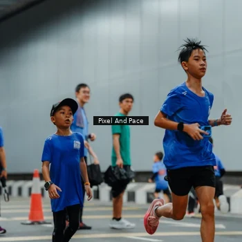 Runner Photo 7825261