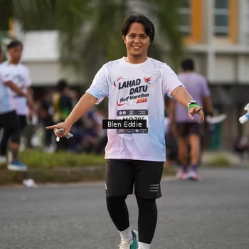 Runner Photo 7825270
