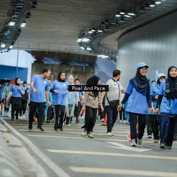 Runner Photo 7825290