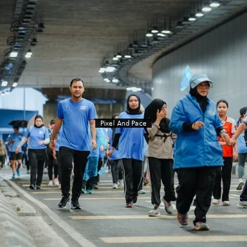 Runner Photo 7825308