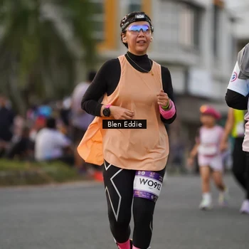 Runner Photo 7825318