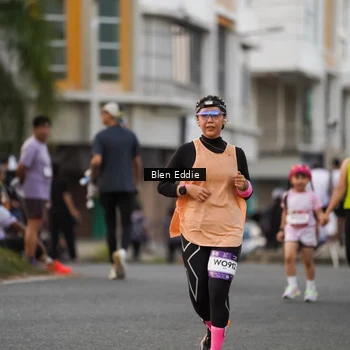 Runner Photo 7825319