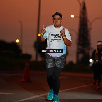 Runner Photo 7825321