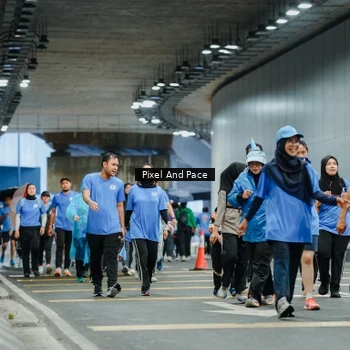 Runner Photo 7825331