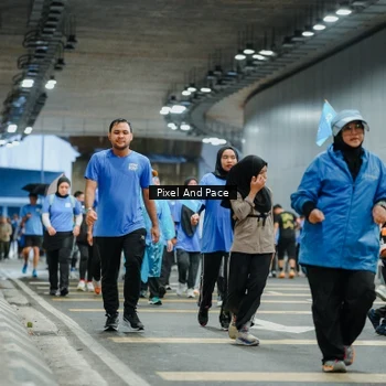Runner Photo 7825338