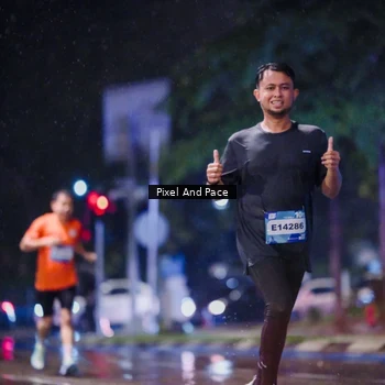 Runner Photo 7825350