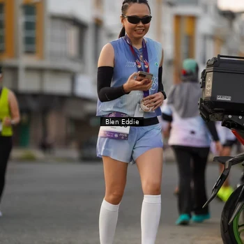 Runner Photo 7825358
