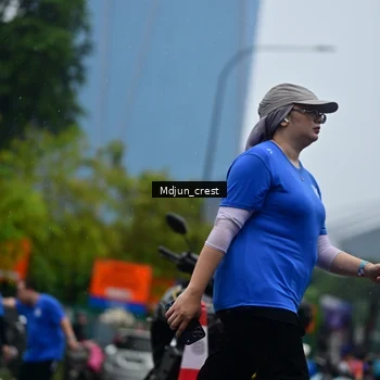 Runner Photo 7825366