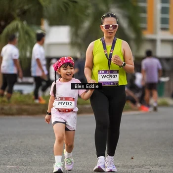 Runner Photo 7825369
