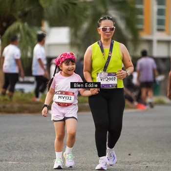 Runner Photo 7825391