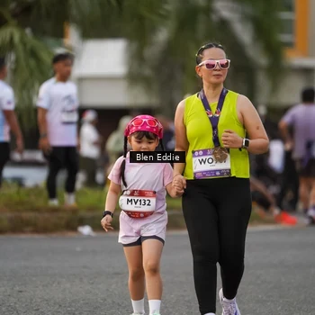 Runner Photo 7825397