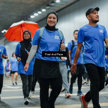 Runner Photo 7825411