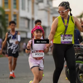 Runner Photo 7825432