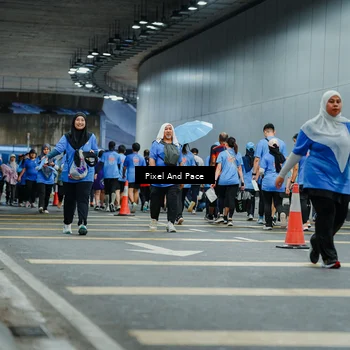 Runner Photo 7825467