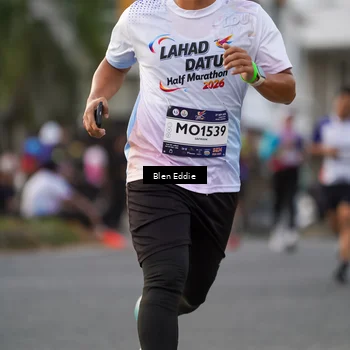 Runner Photo 7825532