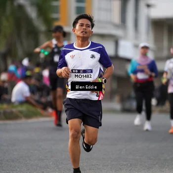 Runner Photo 7825534