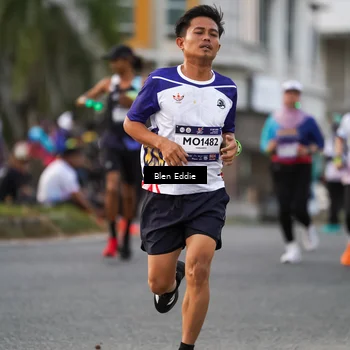 Runner Photo 7825535