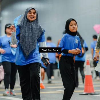 Runner Photo 7825543