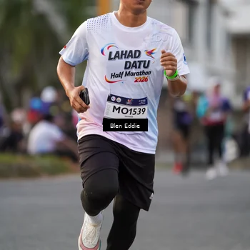 Runner Photo 7825546