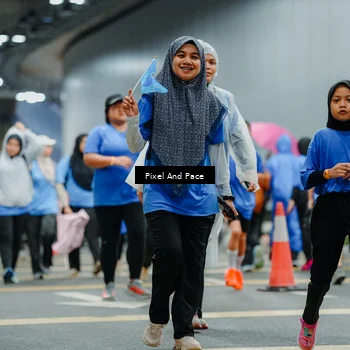 Runner Photo 7825552