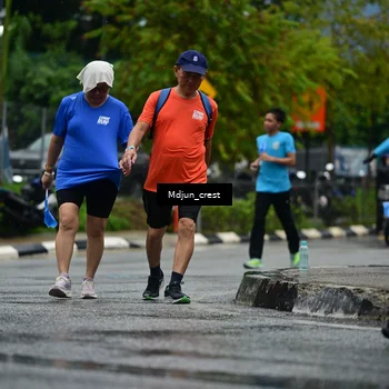 Runner Photo 7825579