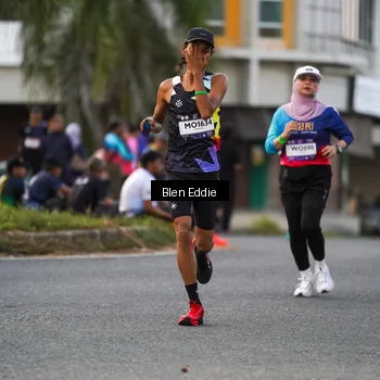 Runner Photo 7825581
