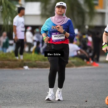 Runner Photo 7825586