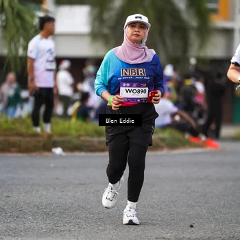 Runner Photo 7825618