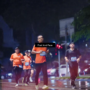 Runner Photo 7825620