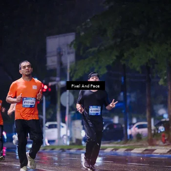 Runner Photo 7825625