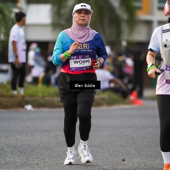 Runner Photo 7825641