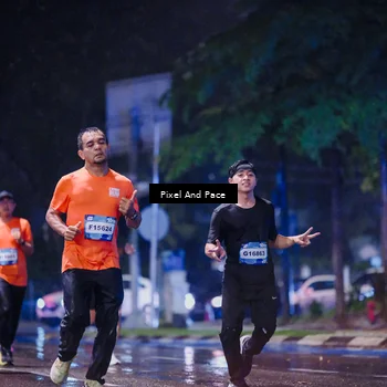 Runner Photo 7825649