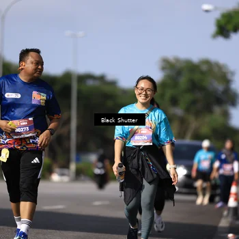 Runner Photo 7825663