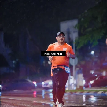 Runner Photo 7825670
