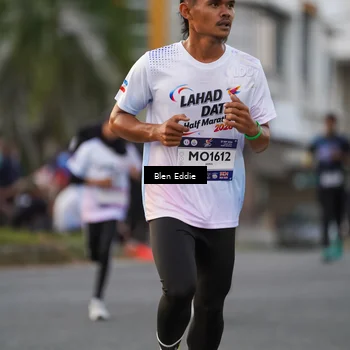 Runner Photo 7825718