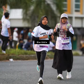 Runner Photo 7825720