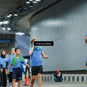 Runner Photo 7825723